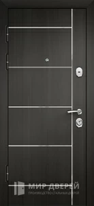 Металлическая уличная дверь тёмного цвета №5 внутренняя - фото